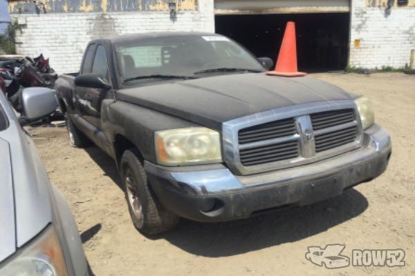 Photo of 2005 Dodge Dakota