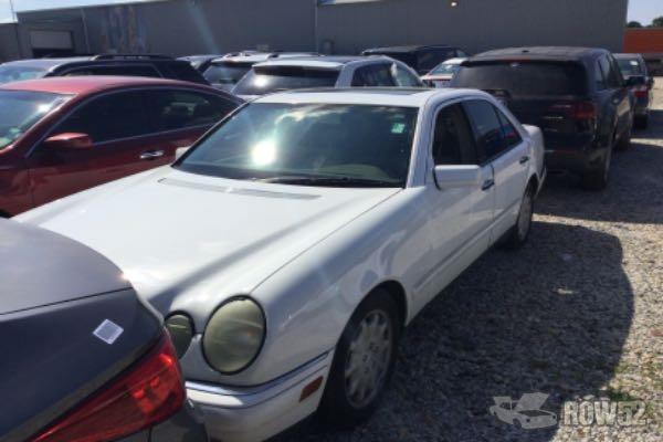 Photo of 1999 Mercedes-Benz E-Class