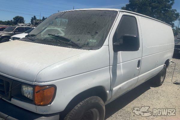 Photo of 2007 Ford Econoline