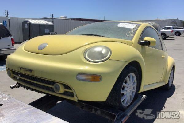 Photo of 2005 Volkswagen New Beetle