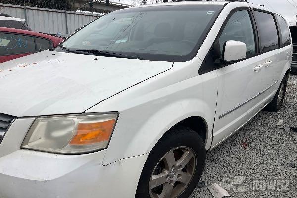 Photo of 2010 Dodge Grand Caravan
