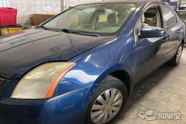 Photo of 2011 Nissan Sentra