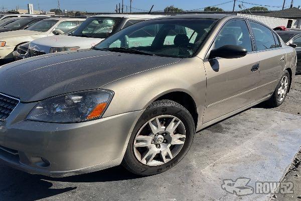 Photo of 2005 Nissan Altima