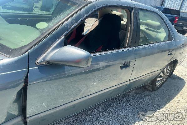 Photo of 2001 Toyota Camry