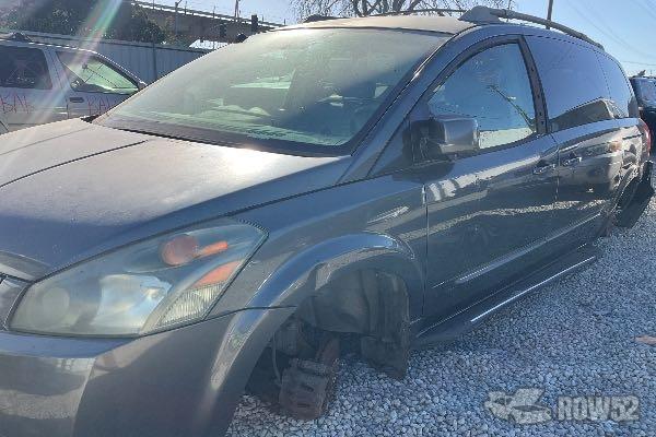 Photo of 2005 Nissan Quest