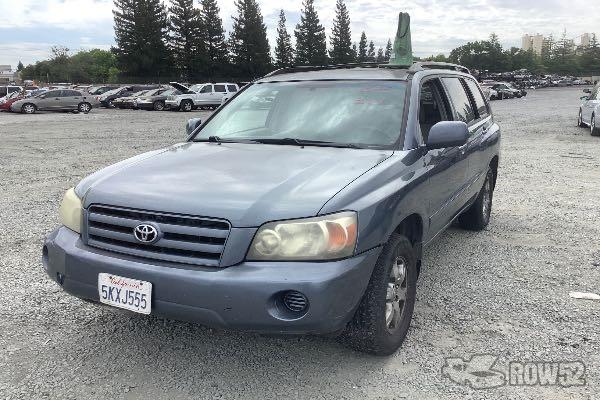 Photo of 2004 Toyota Highlander