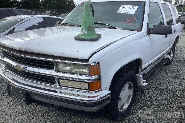 Photo of 1999 Chevrolet Tahoe