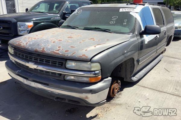 Photo of 2002 Chevrolet Suburban
