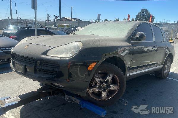 Photo of 2004 Porsche Cayenne
