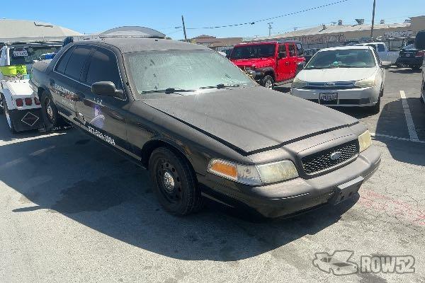 Photo of 2011 Ford Crown Victoria