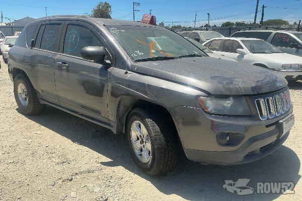 Photo of 2014 Jeep Compass