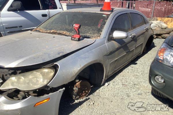 Photo of 2010 Chrysler Sebring