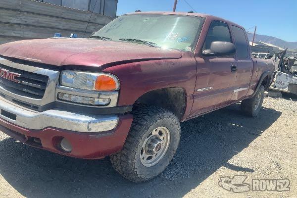 Photo of 2005 GMC Sierra 2500HD