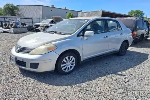Photo of 2008 Nissan Versa