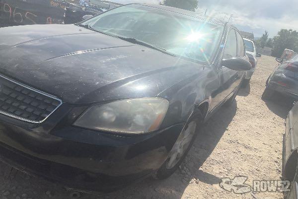 Photo of 2005 Nissan Altima