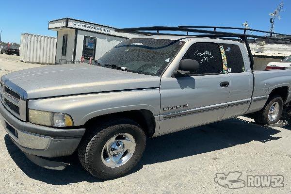 Photo of 1998 Dodge Ram 1500