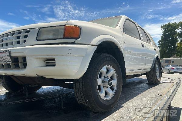 Photo of 1999 Isuzu Rodeo