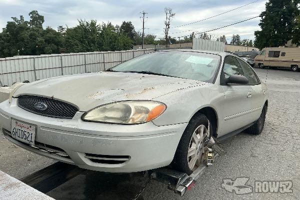 Photo of 2007 Ford Taurus