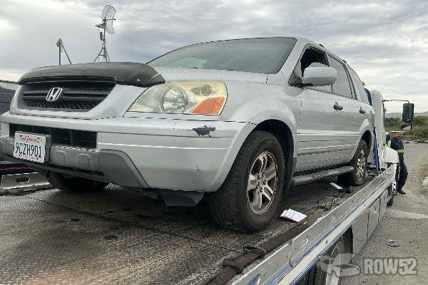 Photo of 2004 Honda Pilot