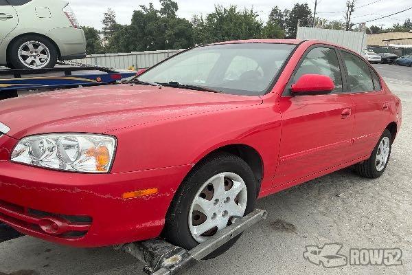 Photo of 2004 Hyundai Elantra