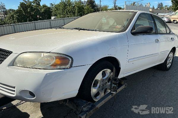 Photo of 2005 Nissan Sentra