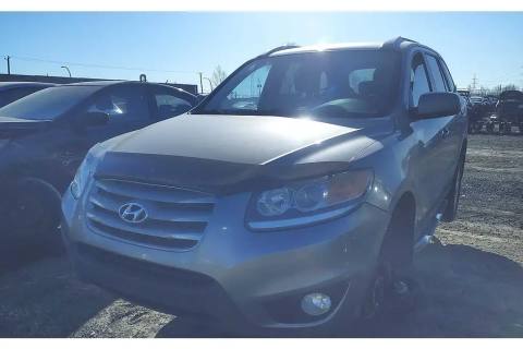 Photo of 2012 Hyundai Santa Fe