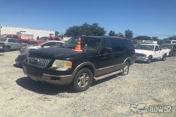 Photo of 2003 Ford Expedition