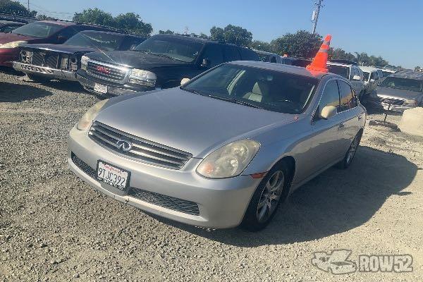 Photo of 2005 Infiniti G35