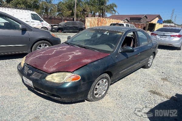 Photo of 2000 Hyundai Elantra