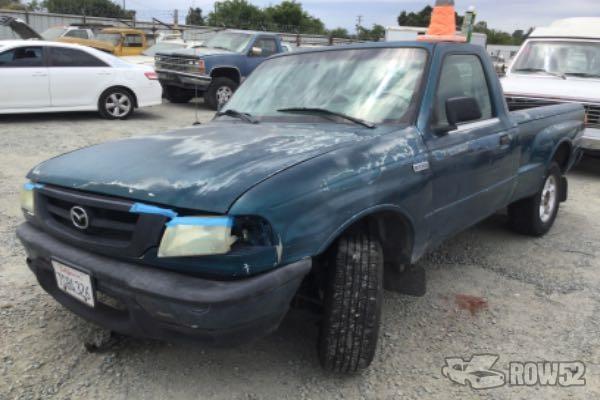 Photo of 2004 Mazda Truck