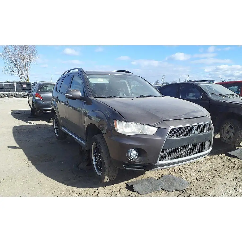 Photo of 2011 Mitsubishi Outlander