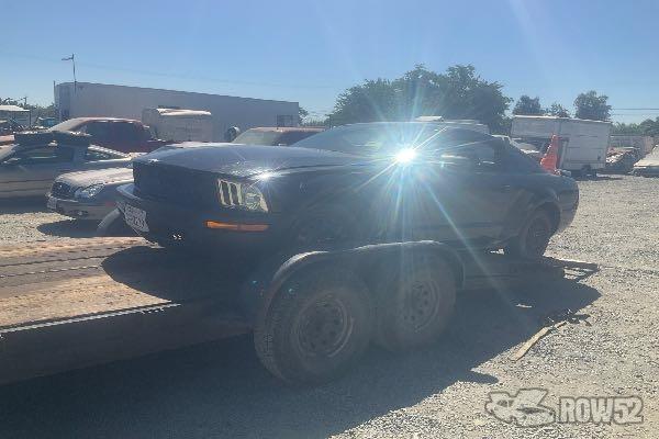 Photo of 2005 Ford Mustang