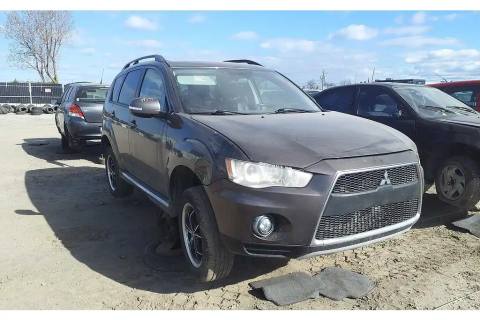 Photo of 2011 Mitsubishi Outlander