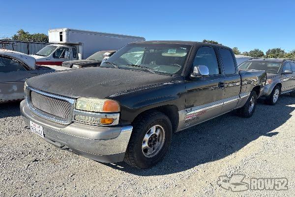 Photo of 2002 GMC Sierra 1500