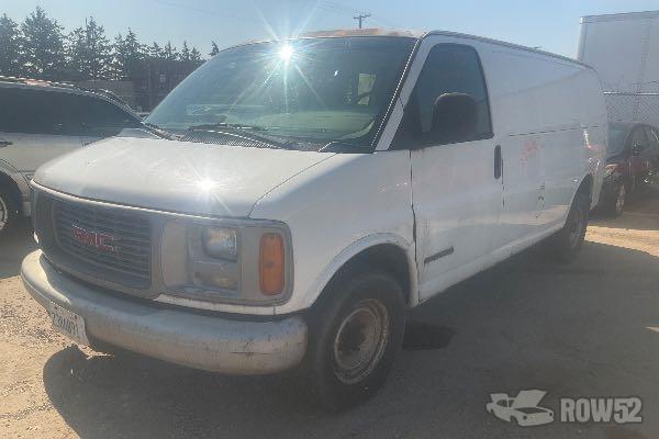 Photo of 2000 GMC Savana