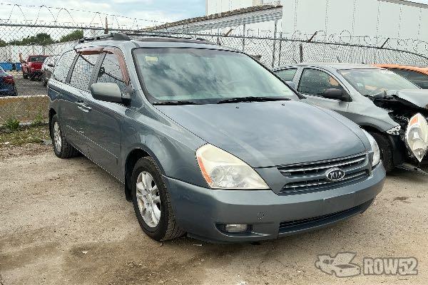 Photo of 2006 Kia Sedona