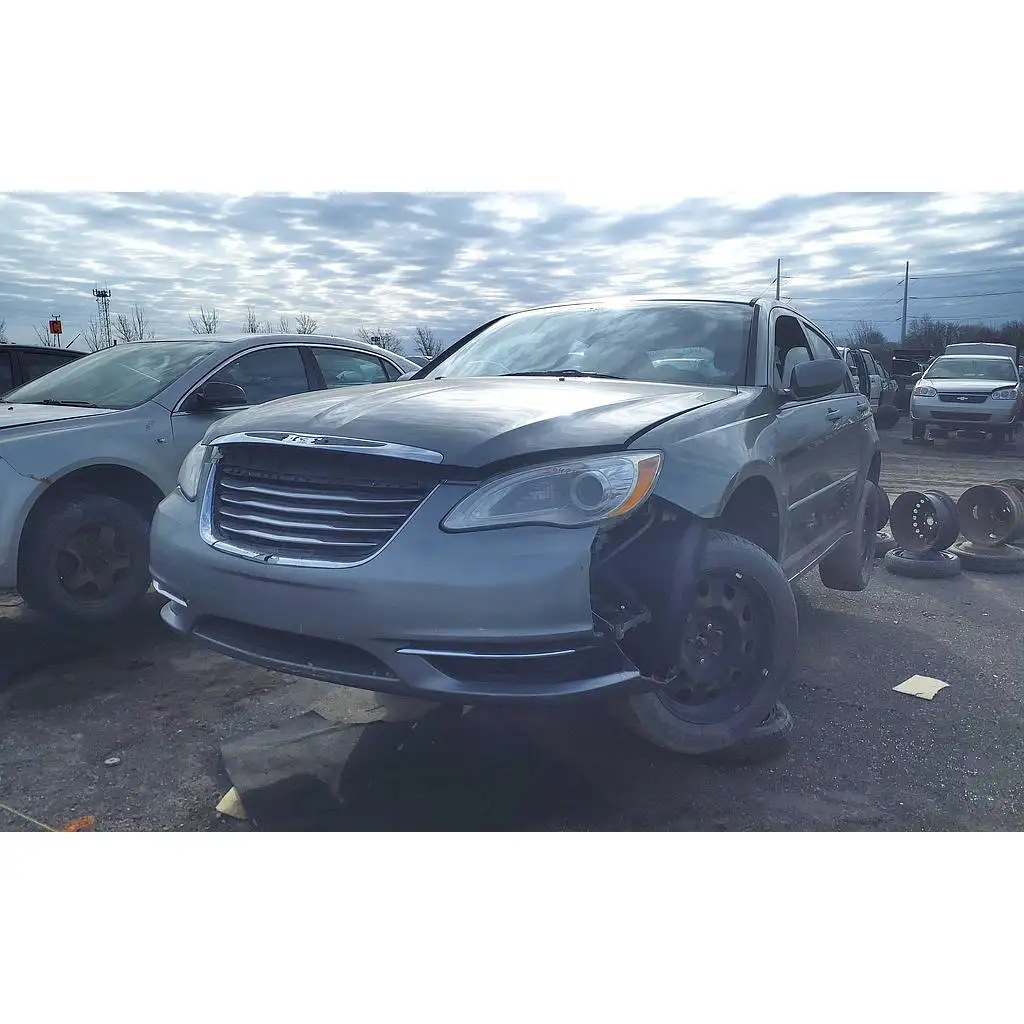 Photo of 2013 Chrysler 200
