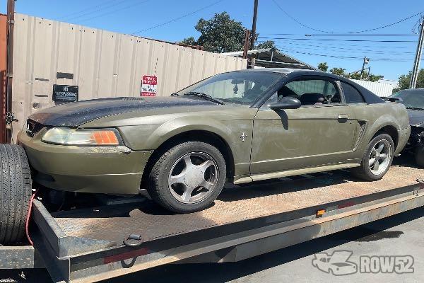 Photo of 2001 Ford Mustang