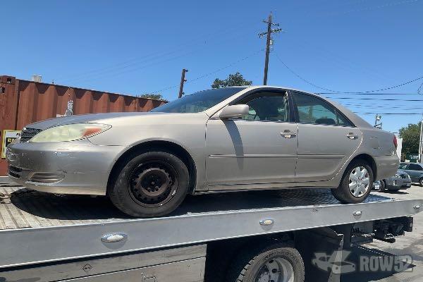 Photo of 2004 Toyota Camry