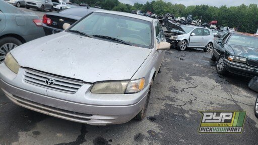 Photo of 1999 Toyota Camry