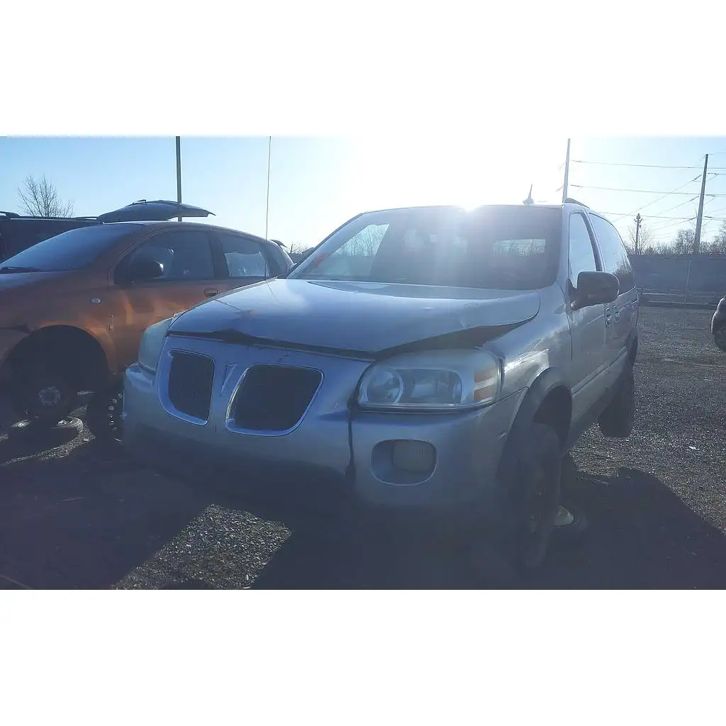 Photo of 2005 Pontiac Montana