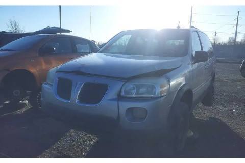 Photo of 2005 Pontiac Montana