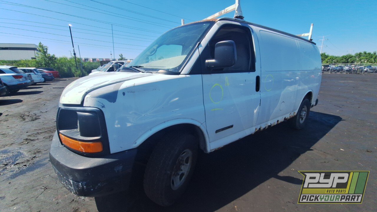 Photo of 2005 Gmc Savana 3500