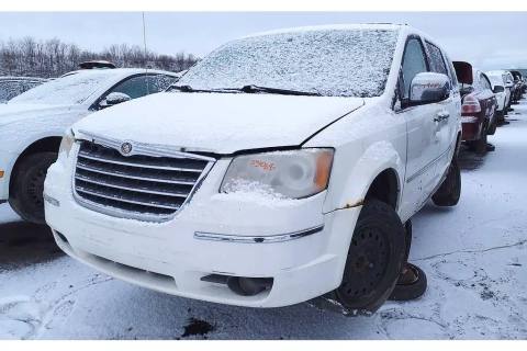 Photo of 2008 Chrysler Town & Country