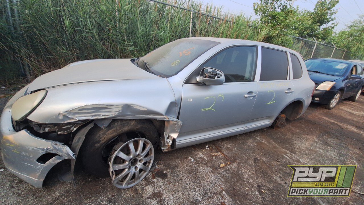 Photo of 2005 Porsche Cayenne