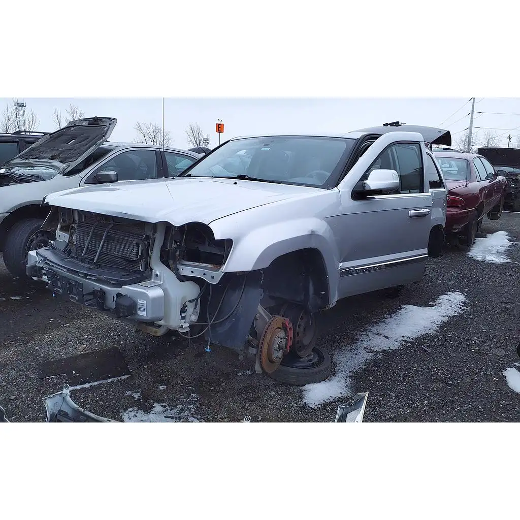 Photo of 2005 Jeep Grand Cherokee
