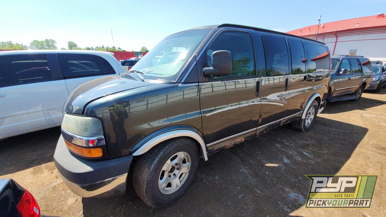 Photo of 2003 Chevrolet Express 1500