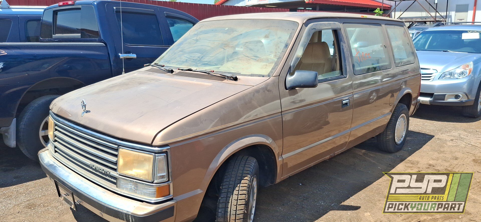 Photo of 1989 Plymouth Voyager