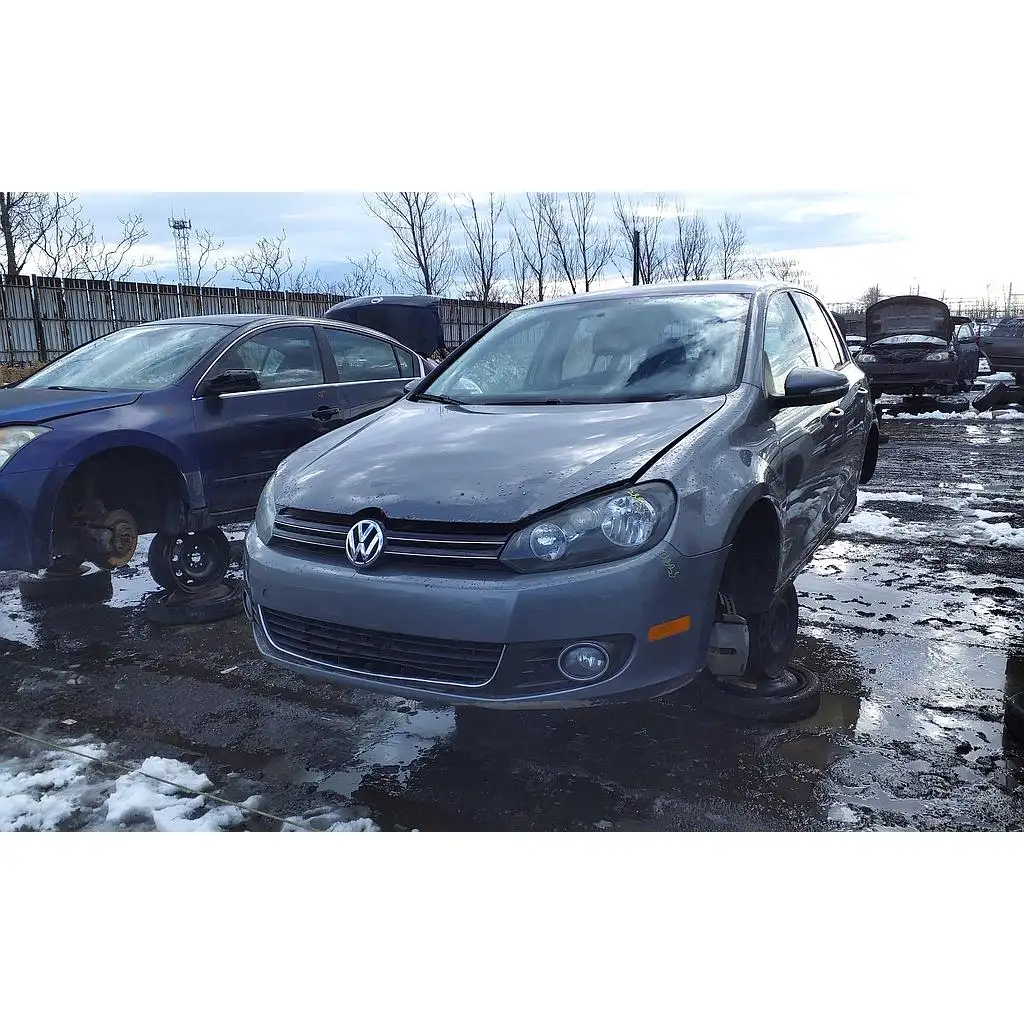 Photo of 2013 Volkswagen Golf