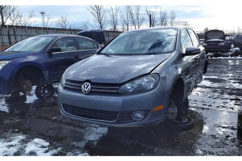 Photo of 2013 Volkswagen Golf